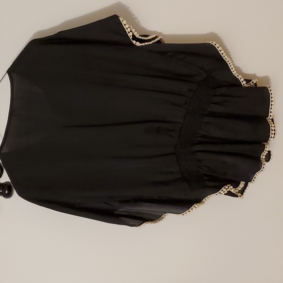 Studio Y top - Picture 6 of 6